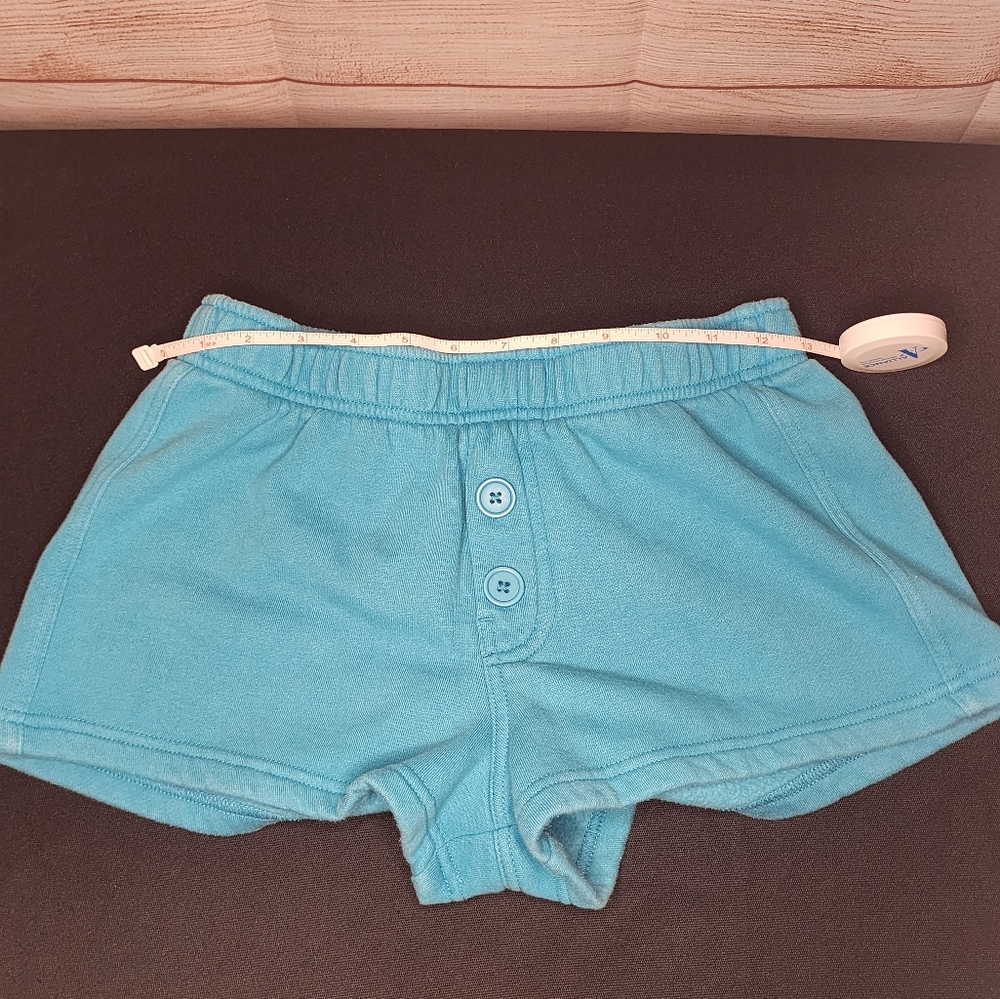 Blue Buttoned Shorts - Picture 7 of 9